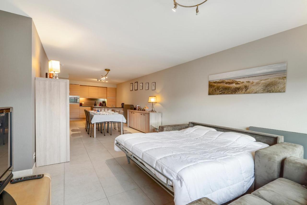 Luxury Apartment With Garden Close To The Beach Остенде Екстер'єр фото